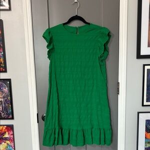 Chic - Green Ruffle Sleeve Dress